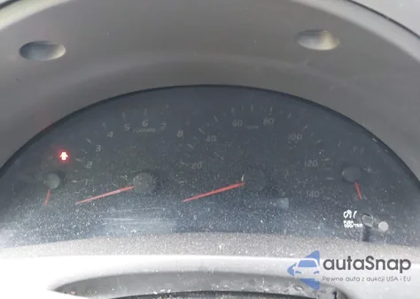 2010 Toyota Camry Le z USA, uszkodzony, nr VIN 4T1BF3EK5AU033049